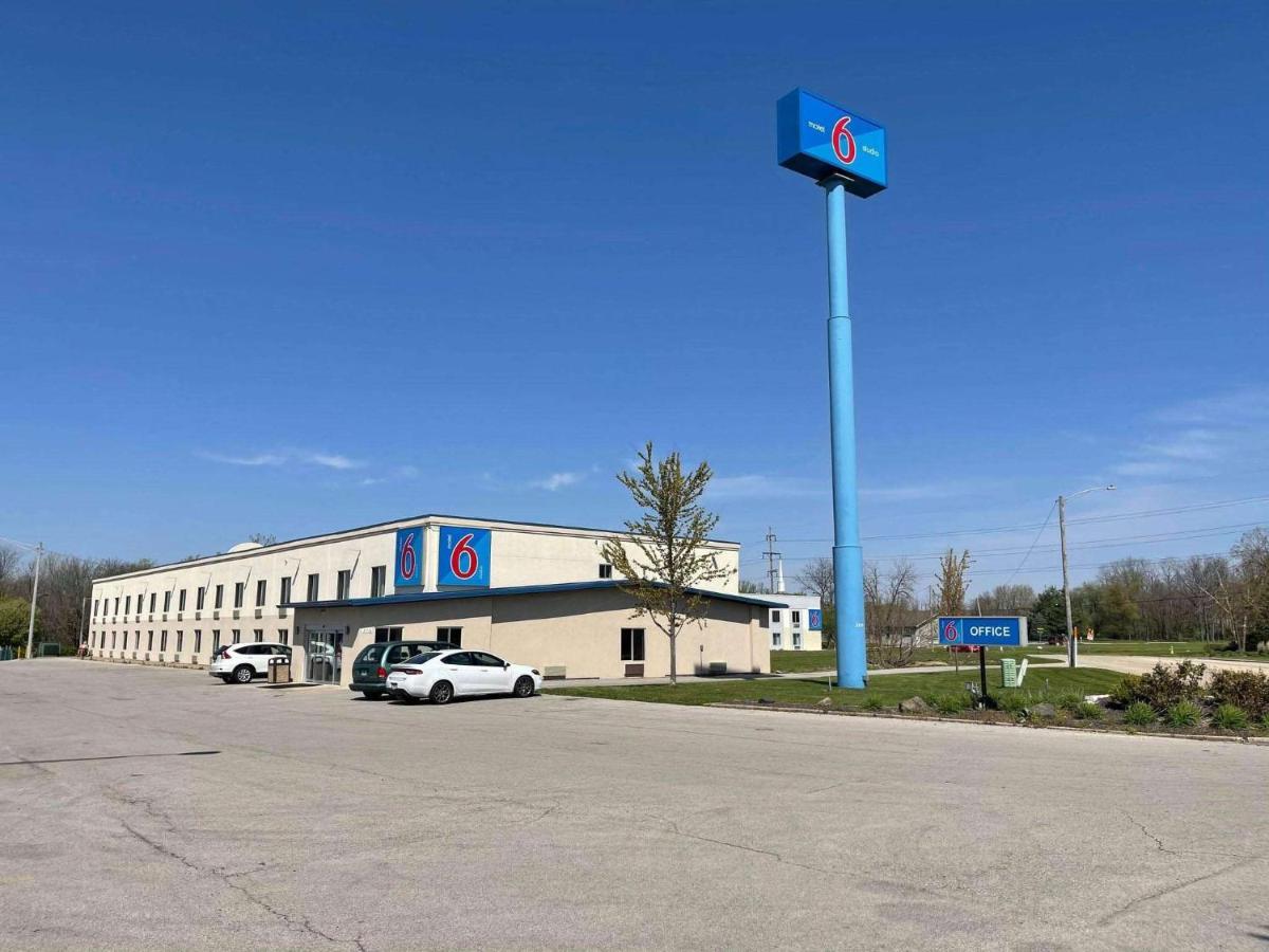 Peoria, IL Hotel Bagian luar foto